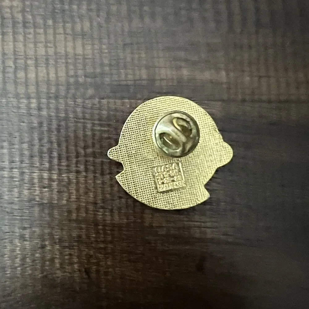 Challenger Space Shuttle Crew (1986) Vintage Hat Lapel Vest‎ Souvenir Pin